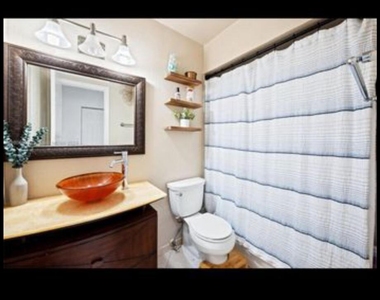 2510 Nw 110th Terrace - Photo Thumbnail 7