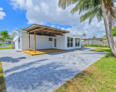 921 Se 15th Court - Photo Thumbnail 29