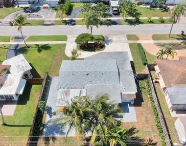 921 Se 15th Court - Photo Thumbnail 35