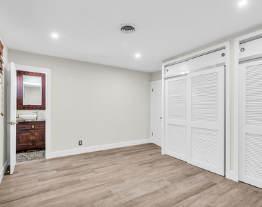 921 Se 15th Court - Photo Thumbnail 22