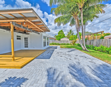 921 Se 15th Court - Photo Thumbnail 28