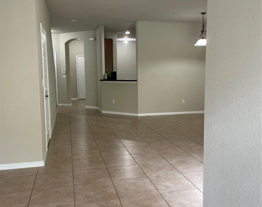 9076 Preston Place - Photo Thumbnail 15