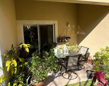 9076 Preston Place - Photo Thumbnail 17