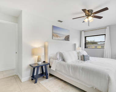 3539 Everglades Road - Photo Thumbnail 6