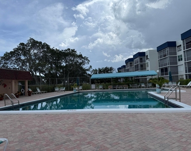 6000 Nw 2nd Avenue - Photo Thumbnail 34