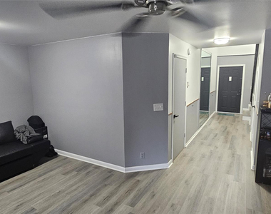 2262 Discovery Circle - Photo Thumbnail 15