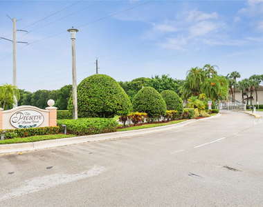 2173 Nw 78th Avenue - Photo Thumbnail 15