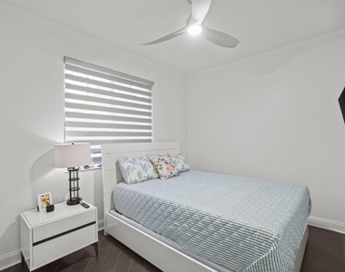 616 Nw 38th Circle - Photo Thumbnail 10