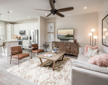 558 Sanderling Circle - Photo Thumbnail 4