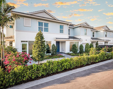 558 Sanderling Circle - Photo Thumbnail 3