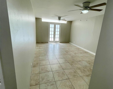 801 Three Islands Boulevard - Photo Thumbnail 12