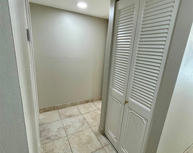801 Three Islands Boulevard - Photo Thumbnail 6