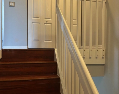 1412 Seminole Palms Drive - Photo Thumbnail 10
