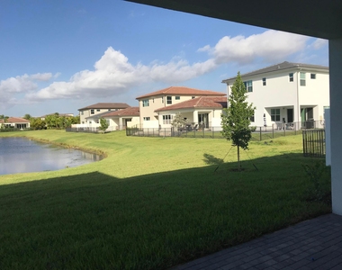 4845 Marston Lane - Photo Thumbnail 4