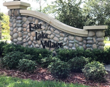 2450 Se Union Park Drive - Photo Thumbnail 8