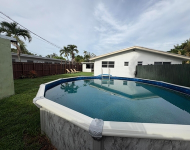 1032 Ne 16th Terrace - Photo Thumbnail 40