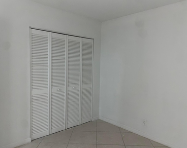 8820 Royal Palm Boulevard - Photo Thumbnail 34