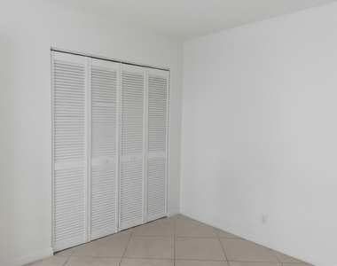 8820 Royal Palm Boulevard - Photo Thumbnail 33