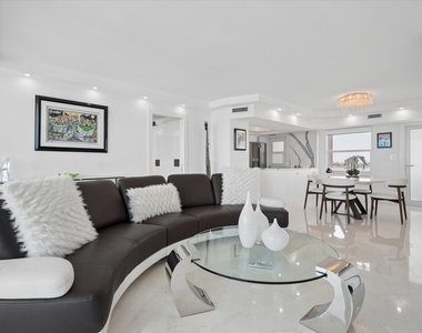 333 Ne 21st Avenue - Photo Thumbnail 4