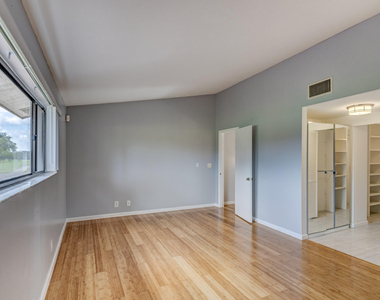 227 Old Meadow Way - Photo Thumbnail 30