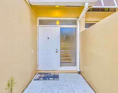 227 Old Meadow Way - Photo Thumbnail 7