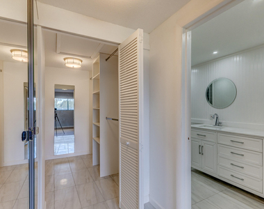 227 Old Meadow Way - Photo Thumbnail 32