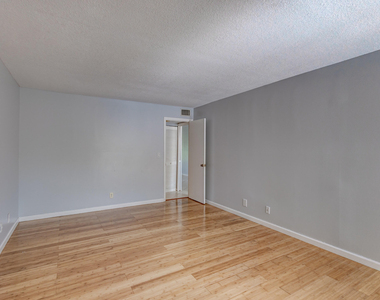 227 Old Meadow Way - Photo Thumbnail 23
