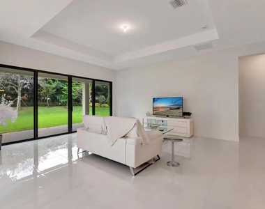 8612 Swinley Forest Way - Photo Thumbnail 24