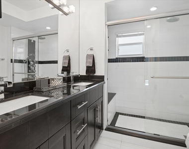 333 Ne 21st Avenue - Photo Thumbnail 12