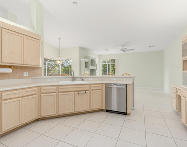 612 Se 6th Street - Photo Thumbnail 23