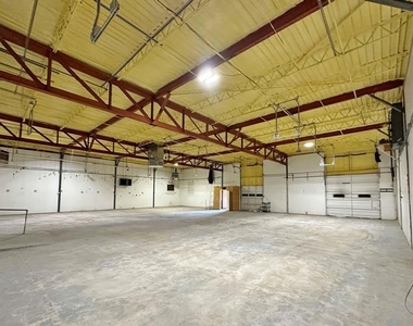 1210 Nw 4th Street - Photo Thumbnail 4