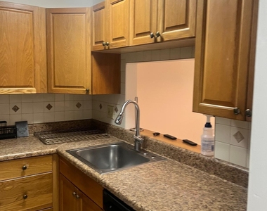 2900 Nw 47th Terrace - Photo Thumbnail 4