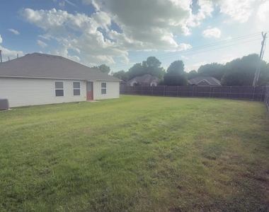839 W Judy Drive - Photo Thumbnail 28