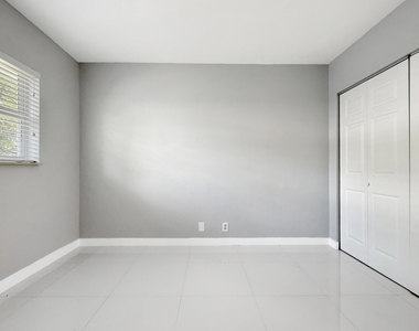 416 Ne 15th Avenue - Photo Thumbnail 19
