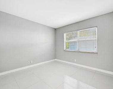 416 Ne 15th Avenue - Photo Thumbnail 16