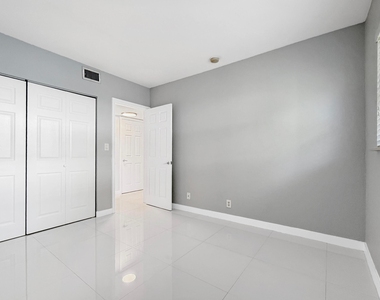 416 Ne 15th Avenue - Photo Thumbnail 18