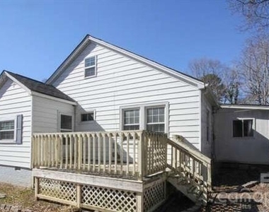 512 W 8th Avenue - Photo Thumbnail 14