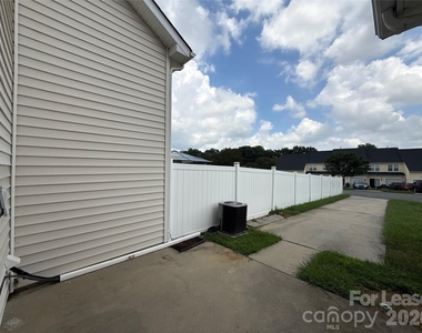 2009 Twilight Lane - Photo Thumbnail 12