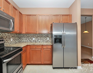 3558 Calpella Court - Photo Thumbnail 17