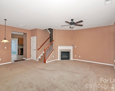 3558 Calpella Court - Photo Thumbnail 6