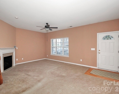 3558 Calpella Court - Photo Thumbnail 9
