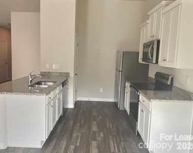 2112 Lanza Drive - Photo Thumbnail 1