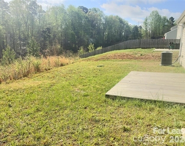 2112 Lanza Drive - Photo Thumbnail 8