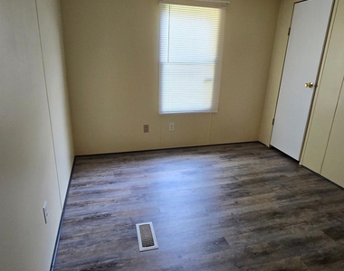 118 Kennedy Avenue - Photo Thumbnail 10