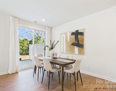 311 E Kings Street - Photo Thumbnail 7