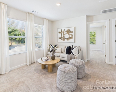 311 E Kings Street - Photo Thumbnail 11