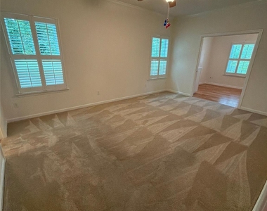 3530 Carmel Drive - Photo Thumbnail 19