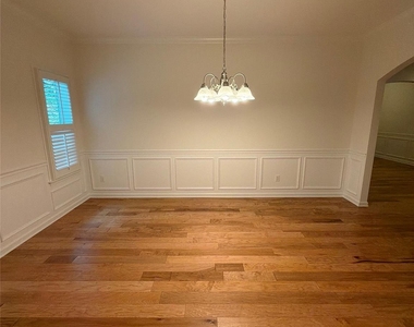 3530 Carmel Drive - Photo Thumbnail 10