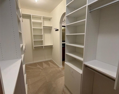 3530 Carmel Drive - Photo Thumbnail 22