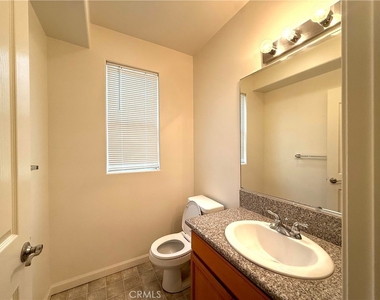 3317 Del Mar Ave - Photo Thumbnail 8